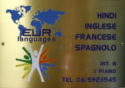 Targa da esterno incisa con smalti